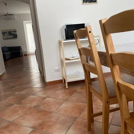 Al Civico 16 리카타